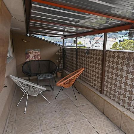 4 Bedroom Apartment On Liberty Square Тбілісі Екстер'єр фото